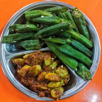 sambal petai and lady 2 at Ci Xin Da Ai Gong De Zai - 慈心大愛功德齋 in Johor Bahru