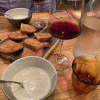 Ahoblanco soup with pan con tomate at Rasoterra in Barcelona