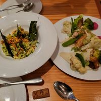 Pasta entree☹️ & Tempeh entree 😐 at Rasoterra in Barcelona