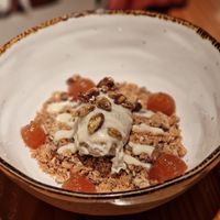 CODONY al vermut, gelat, garrapinyat i crumble de PiPES de carbassa i crema de codony at Rasoterra in Barcelona