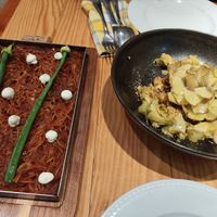 Fideuá y alubias at Rasoterra in Barcelona