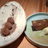 Trufes al wasabi i oda a l'oli d'oliva at Rasoterra in Barcelona