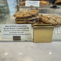 Miso and chocolate chip cookies #Veganuary at Orange & Blossom Patisserie in Portland