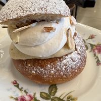 Swedish semlor #Veganuary at Orange & Blossom Patisserie in Portland