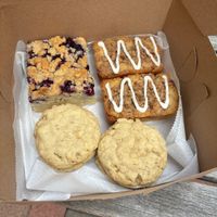 Blueberry crumb cake (top left), cinnamon streusel coffee cake (top right), and oatmeal cream pies (bottom). Will definitely be back- they were delicious!😄 at Maple & Maine Pastry Kitchen in Boston