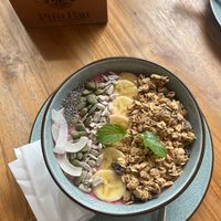 Smoothie bowl - almond milk (no yogurt and honey)  at Pu'u Pau Hostel & Coffee Shop in 
