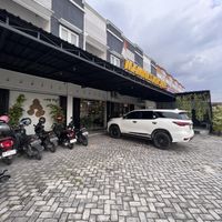 Outside view  at Mamink's Kitchen  in 
