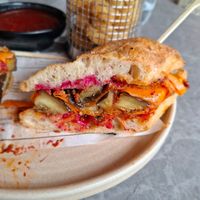 👀 Inside vegan sandwich at Restaurant Ave Del Paraiso in La Fortuna