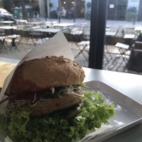 Nice atmosphere  at Krowarzywa - Hoza in Warsaw