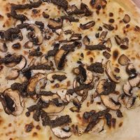  at Garden Pizza in Igualada