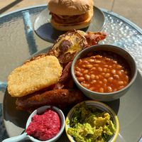 The Fizzgig and The Apricorn   at The Cove in Lakes Entrance