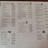 Carta desayuno y bebidas at The Family Bakery & Restaurant in Luang Prabang