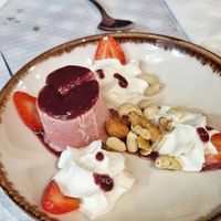 Kulfi de morango at Veganapati in Lisbon