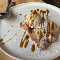 Strawberry-Apple Pie  at St. Elsewhere in Ottawa