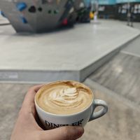 Latte Macchiato mit Hafermilch at Boulderwelt Dortmund in Dortmund