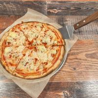 GF Cheese   at Vegan Pizza in Garden Grove