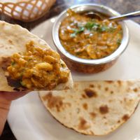 Cashew curry with plain roti at Rajwadi Vegetarian Restaurant in Dubai