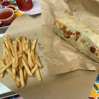 Combo Burrito + Papas  at Mamasita Burrito in Mexico City