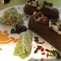 Raw wraps at Veggies on Fire in The Hague