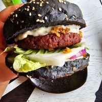 Truffle burger at Vegan Pirates by CloudEatery in Berlin