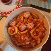 "CurryVurst Curls" at Vegan Pirates by CloudEatery in Berlin