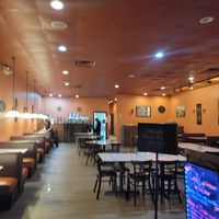 Atmosphere at Cafe Capistrano in Raleigh