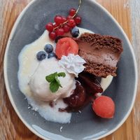 Mousse au Chocolatkuchen at Die Weinstube Nachhaltig Geniessen in Zeltingen
