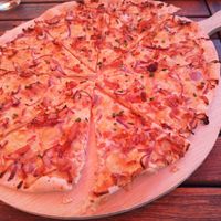 Flammkuchen at Die Weinstube Nachhaltig Geniessen in Zeltingen