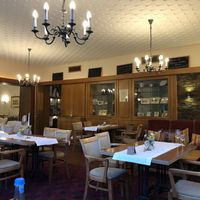 the dining area  at Die Weinstube Nachhaltig Geniessen in Zeltingen