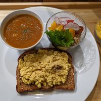 "egg" set - scrambled tofu on toast, lentil soup, quinoa salad and mango chia pudding at The Kind  in Kyoto