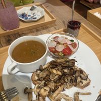 Breakfast   at The Kind  in Kyoto