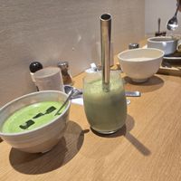 Matcha Latte and Green Smoothie at The Kind  in Kyoto