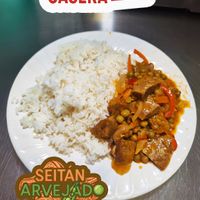 Seitan and Pea Stew at Chilewok Meat & Vegan - Reino del Aji in La Serena
