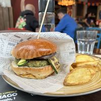 Green oat burger with grilled vegetables and dried tomatoes  at La Compagnia del Luppolo in Parabiago
