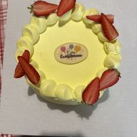 Torta di compleanno vegana  at Radici Bakery in Santangelo In Villa-giglio