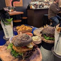 We had the falafel burger (left), the beyond meat burger (right - highly recommend!!), fries with vegan mayonnaise, and the homemade lemonade (truly delicious!) at bonobo in The Hague