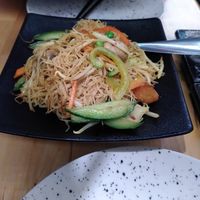 Mihoen Singapore chikun at NORI | Vegan Sushi - Wok in Rotterdam