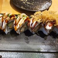 Links = Flamed Beef Ebi - 4 pcs

Rechts = Flamed Baecon Roll - 4 pcs

Onderdeel van de meatlover box at NORI | Vegan Sushi - Wok in Rotterdam