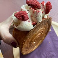 Sfoglia croccante ripiena di tanta tanta crema  at Julietta Pastry and Lab in Rome