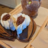 Brioche con crema alla banana e noci pecan con ripieno di brownie at Julietta Pastry and Lab in Rome