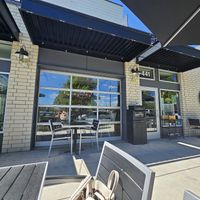 Outdoor seating at Crepe Cafe Sisters in Spokane