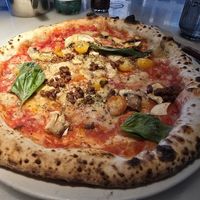 Vegan pizza at Grosso Napoletano   in Zaragoza