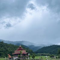 Gorgeous view over the bamboo bridge 🎋  at Ja-Ey Cafe in Pai