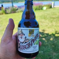 Ein kleines Bier dazu at Lilli's Bowls  in Tulln