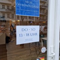 Öffnungszeiten at Plants & Flours in Berlin