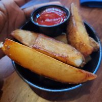 Potato Wedges at Rat's Restaurant in Hamilton