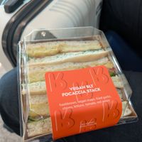  at DXB - Grabbit - T3 in Dubai