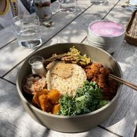 Born in Bali bowl, pink lattee  at Alchemy Tokyo -Azabudai Hills - アルケミー in Tokyo