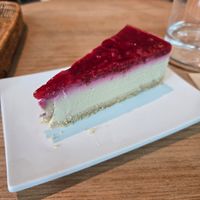 Berry cheesecake for dessert at Alchemy Tokyo -Azabudai Hills - アルケミー in Tokyo