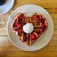  at Portia's Cafe in Columbus